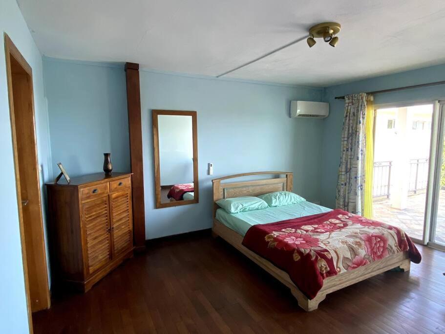 טרו ד'או דוס 2 Bedroom Condo -Villa Ibiza מראה חיצוני תמונה